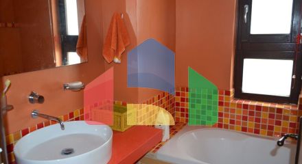 Продаж - Котедж 252 m² в Аттиці