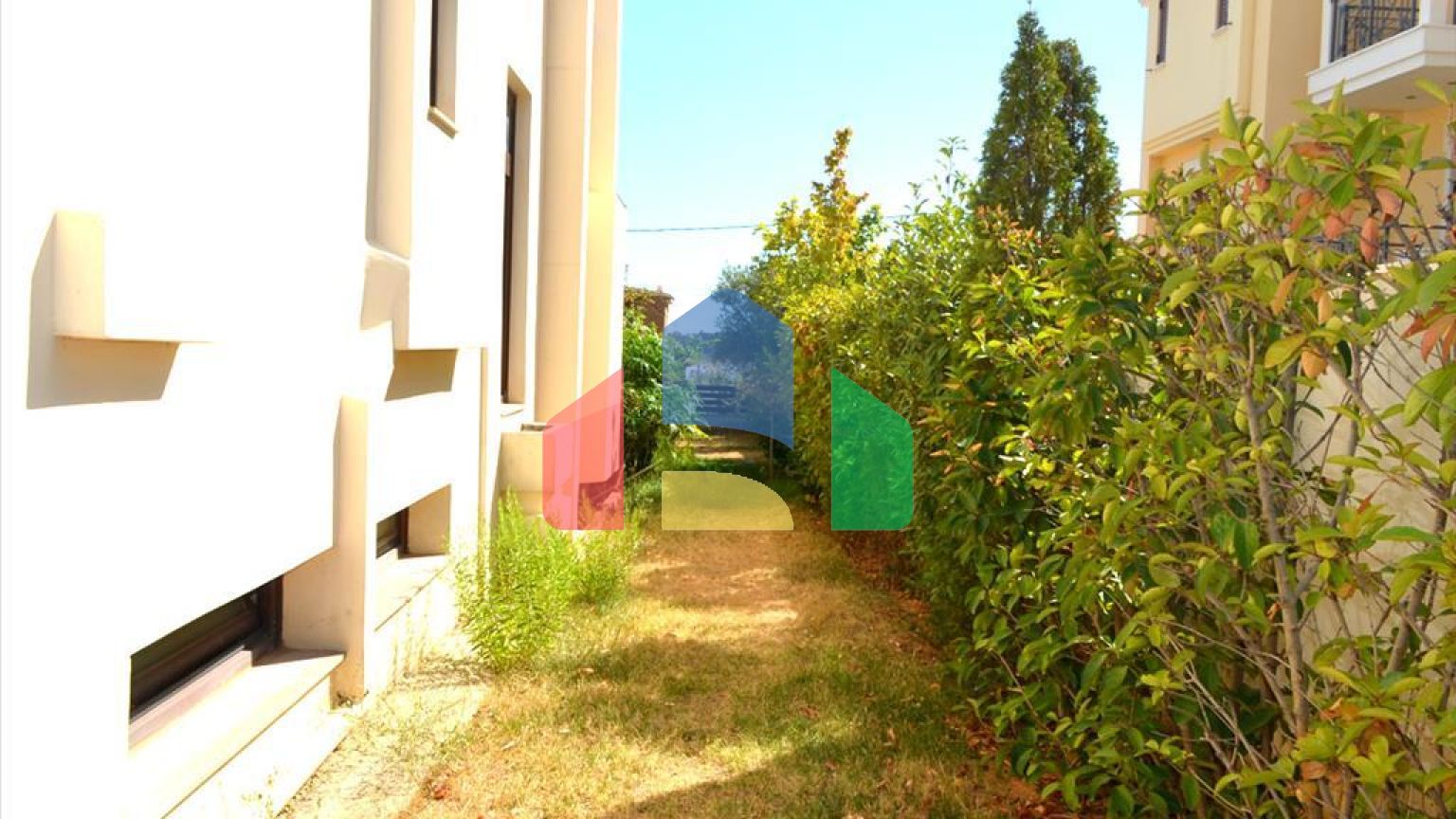 Продаж - Котедж 252 m² в Аттиці