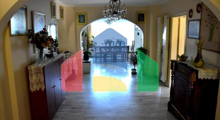 Продаж - Будівля 530 m² в Аттиці