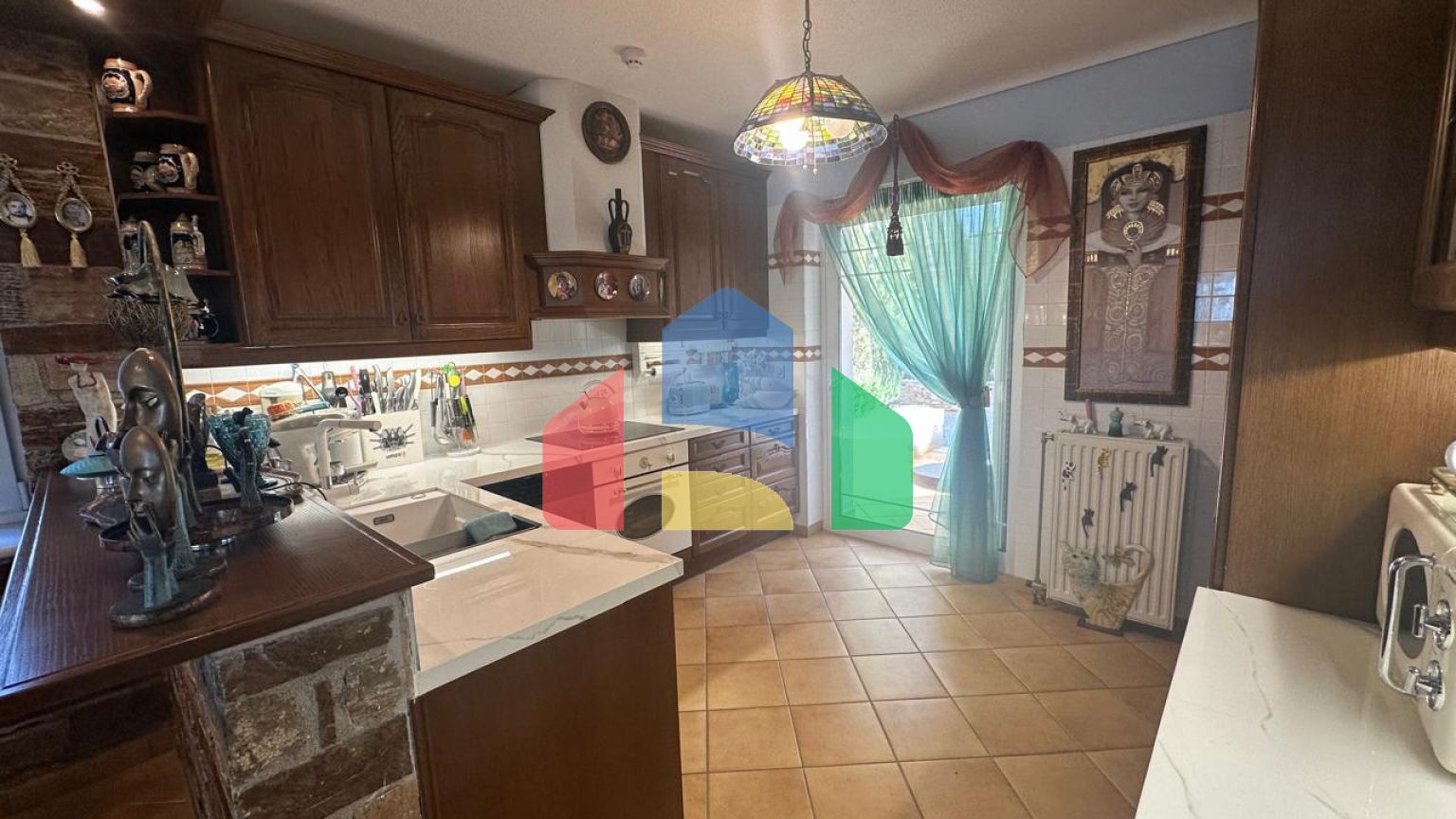 Продаж - Вілла 165 m² в Аттиці