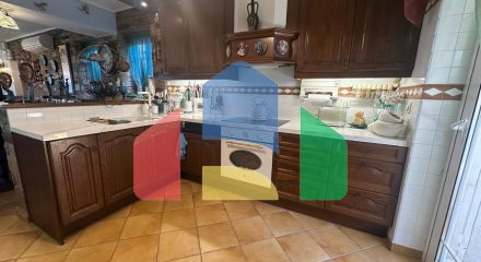 Продаж - Вілла 165 m² в Аттиці