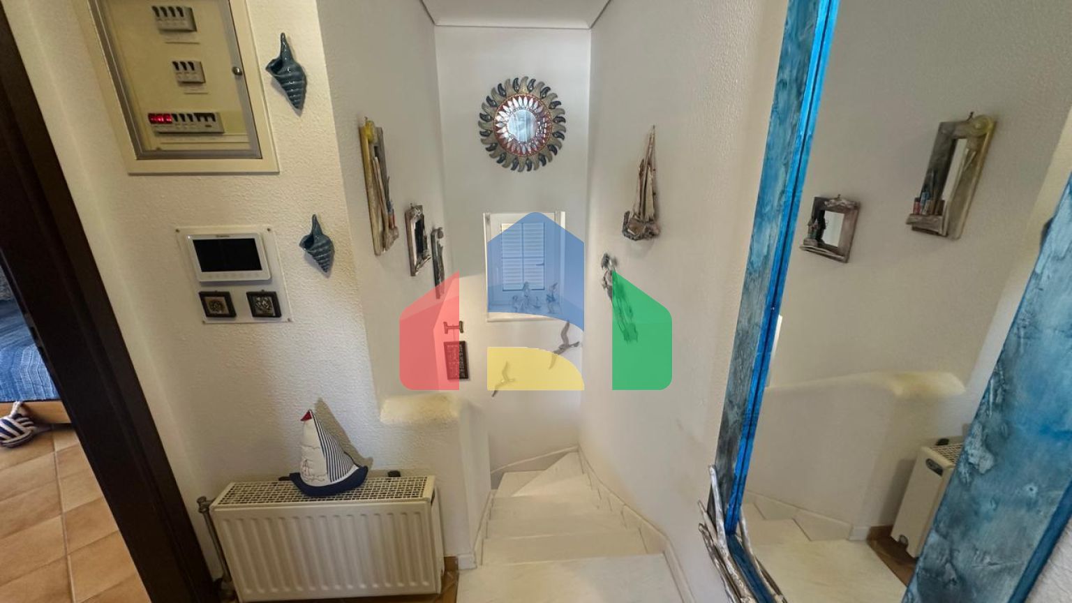 Продаж - Вілла 165 m² в Аттиці