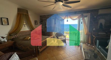 Продаж - Вілла 165 m² в Аттиці