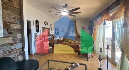 Продаж - Вілла 165 m² в Аттиці