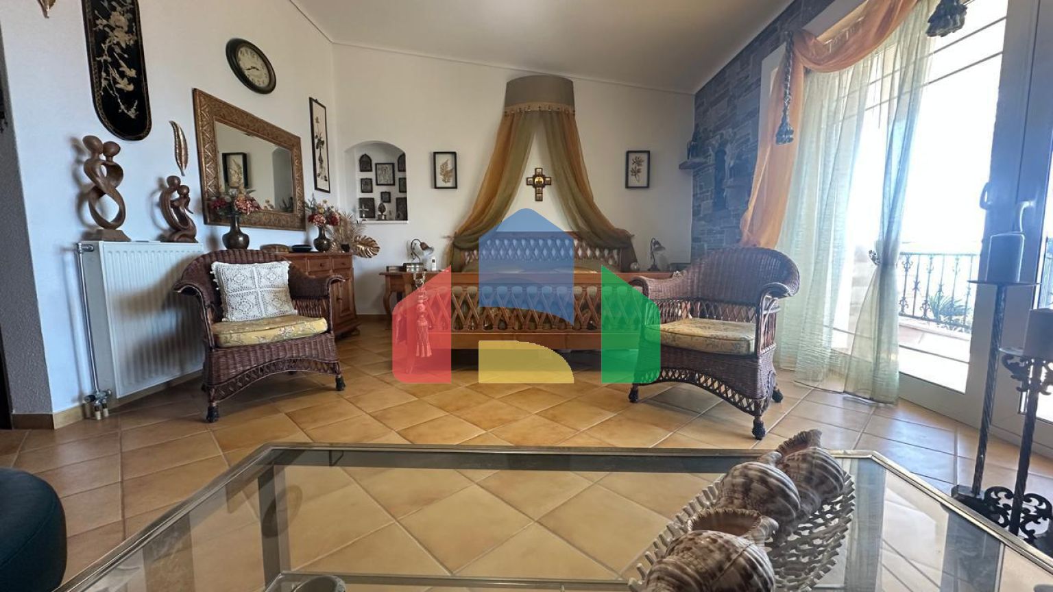 Продаж - Вілла 165 m² в Аттиці