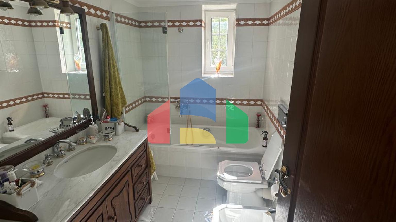 Продаж - Вілла 165 m² в Аттиці