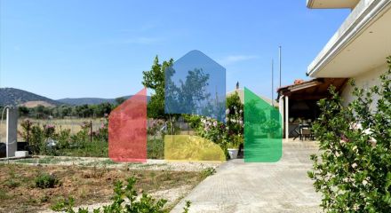 Продажа - Коттедж 180 m² в Аттике