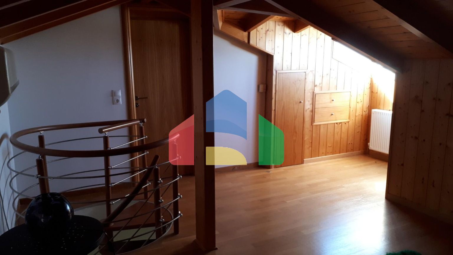 Продаж - Таунхаус 170 m² в Аттиці