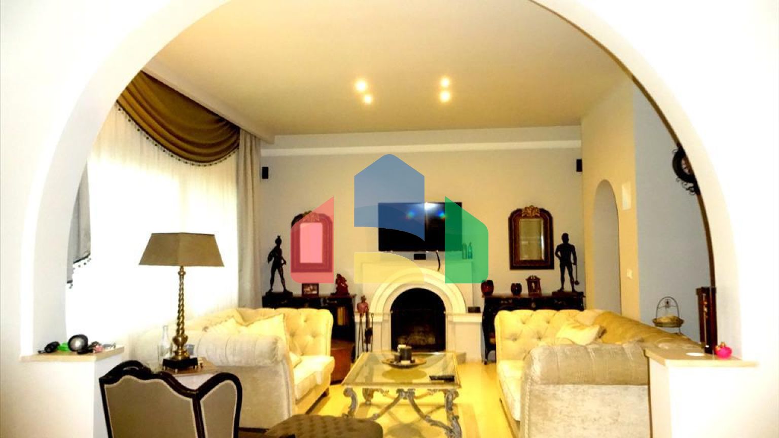 Продажа - Вилла 700 m² в Аттике