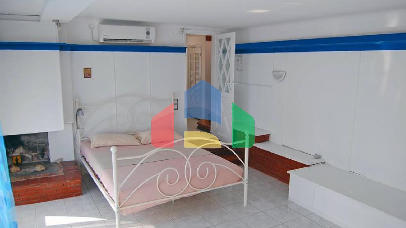 Продажа - Коттедж 180 m² в Аттике