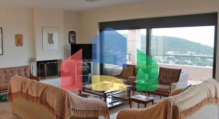 Продаж - Котедж 373 m² в Аттиці
