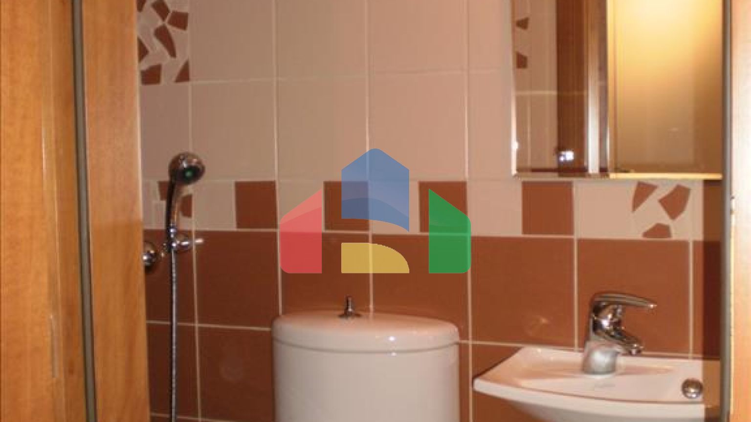 Продаж - Котедж 373 m² в Аттиці