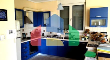 Продаж - Котедж 275 m² в Аттиці