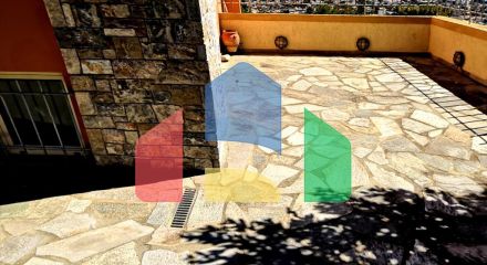 Продаж - Котедж 275 m² в Аттиці