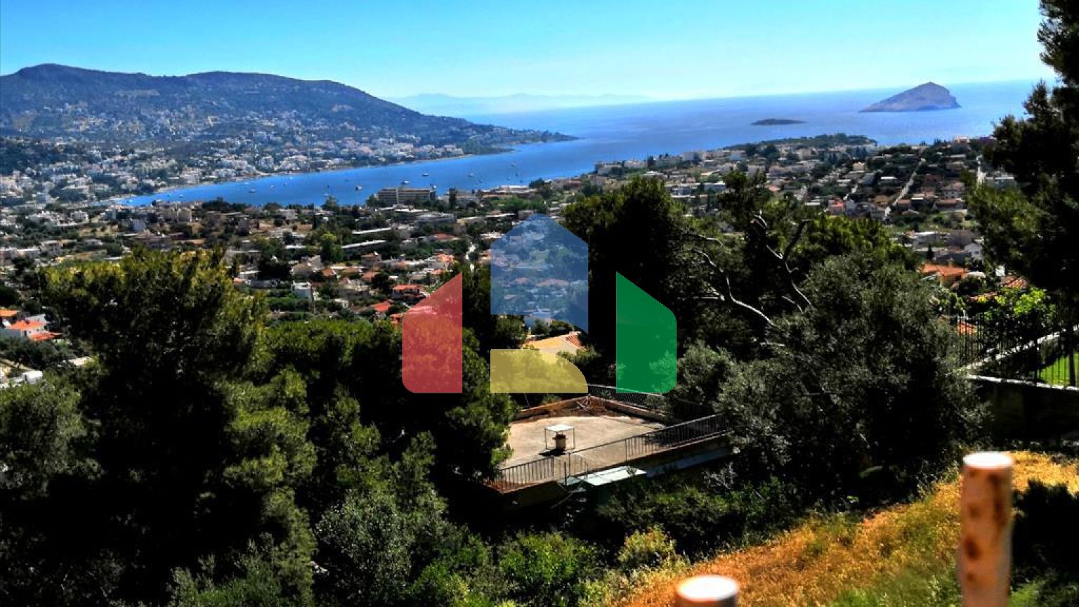 Продаж - Котедж 275 m² в Аттиці