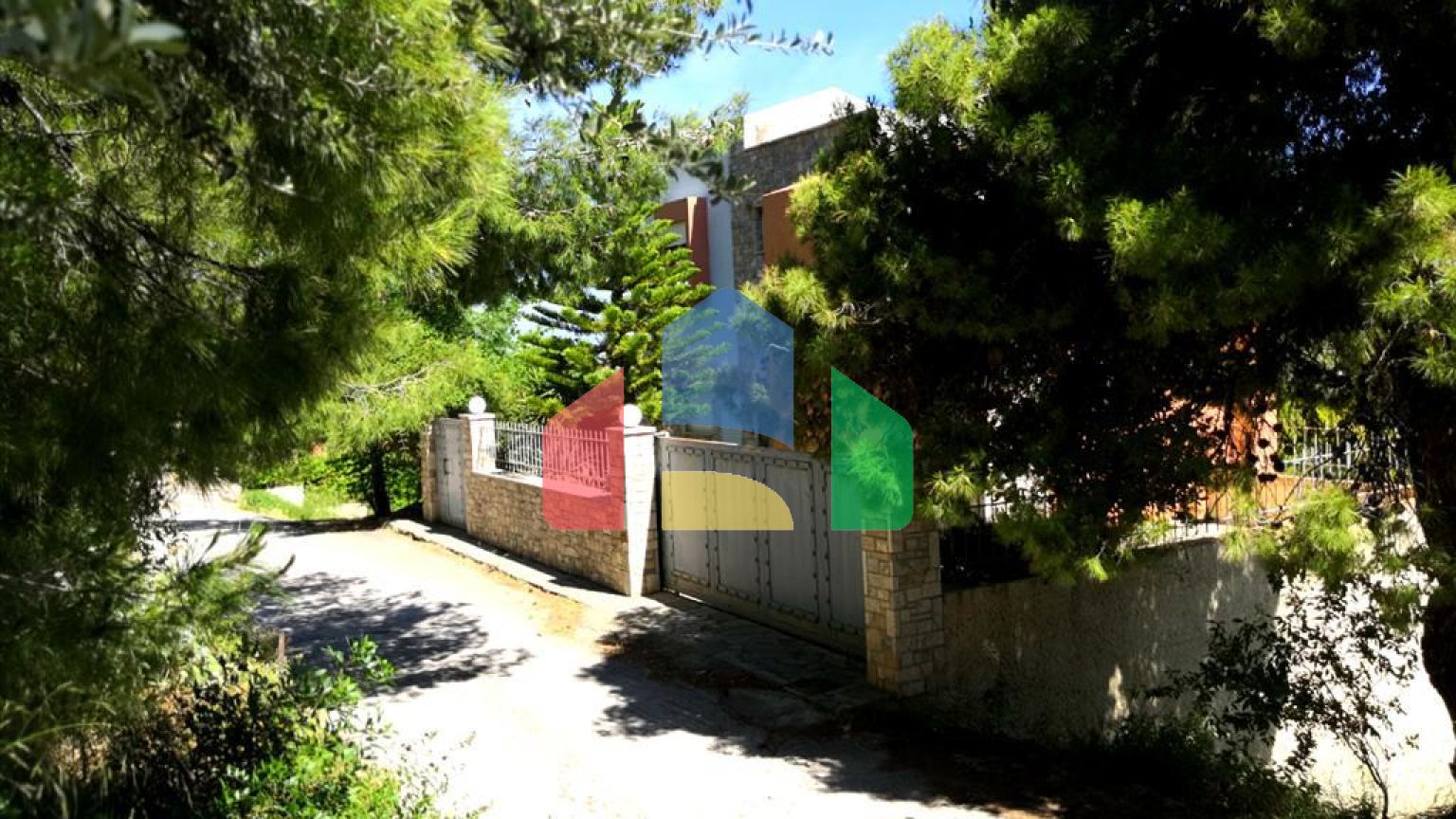 Продаж - Котедж 275 m² в Аттиці