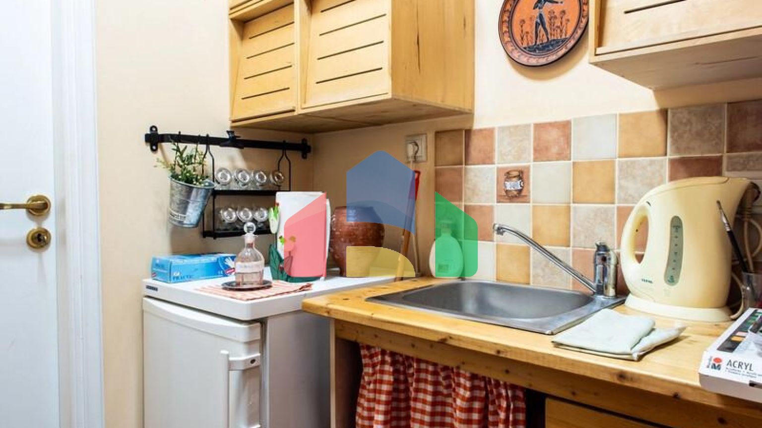 Продажа - Коттедж 240 m² в Аттике