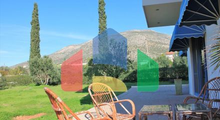 Продажа - Коттедж 320 m² в Аттике