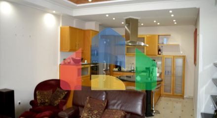 Продажа - Коттедж 276 m² в Аттике