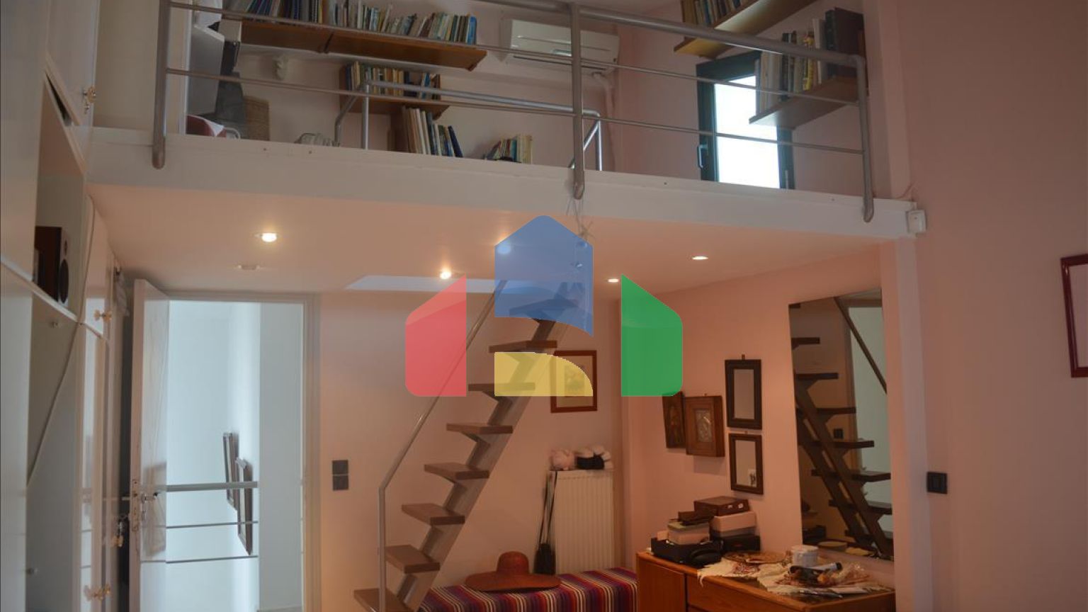 Продажа - Вилла 250 m² в Аттике