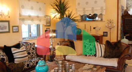 Продаж - Вілла 950 m² в Аттиці