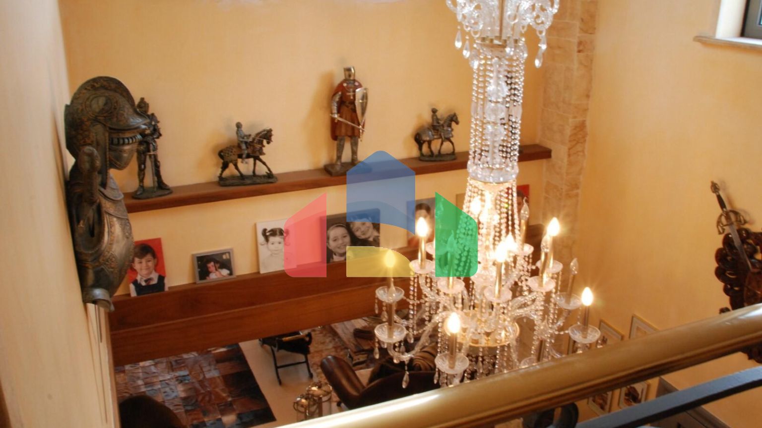 Продаж - Вілла 950 m² в Аттиці