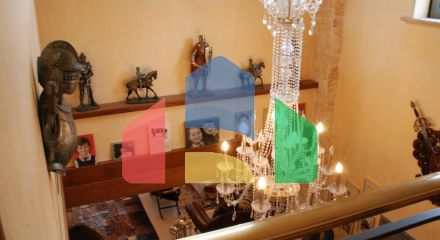 Продаж - Вілла 950 m² в Аттиці