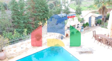 Продаж - Вілла 950 m² в Аттиці