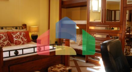 Продаж - Вілла 950 m² в Аттиці