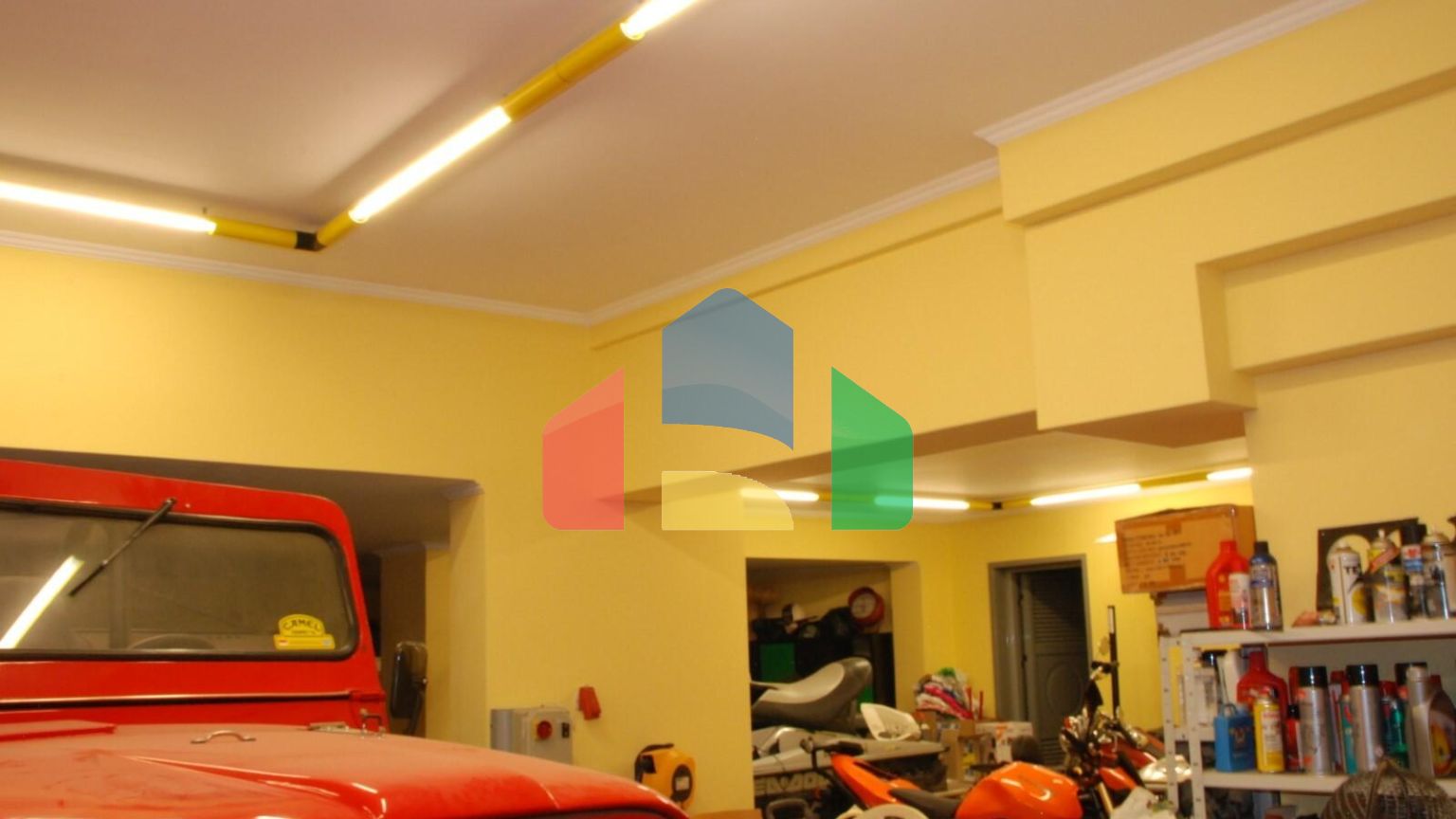 Продаж - Вілла 950 m² в Аттиці