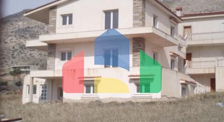 Продажа - Коттедж 300 m² в Аттике