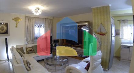 Продаж - Таунхаус 170 m² в Аттиці