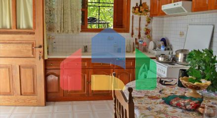 Продаж - Котедж 200 m² в Аттиці