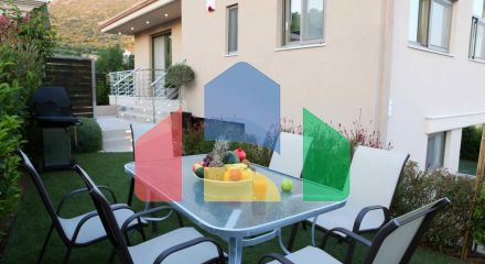 Продажа - Коттедж 275 m² в Аттике