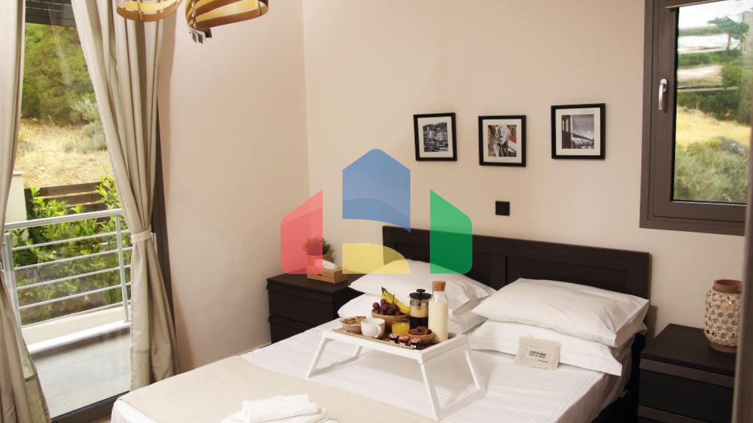 Продаж - Котедж 275 m² в Аттиці