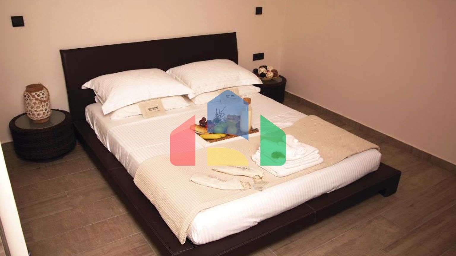 Продаж - Котедж 275 m² в Аттиці