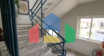 Продажа - Здание 998 m² в Аттике