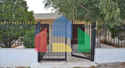 For Sale - Detached house 70 m² in Attica