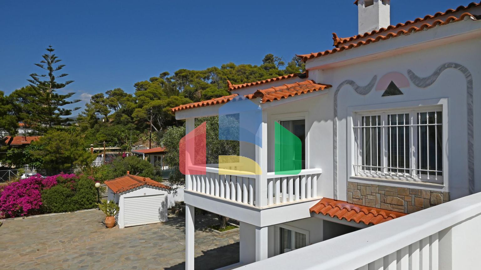 Продажа - Вилла 350 m² в Аттике