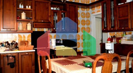 Продаж - Котедж 225 m² в Аттиці
