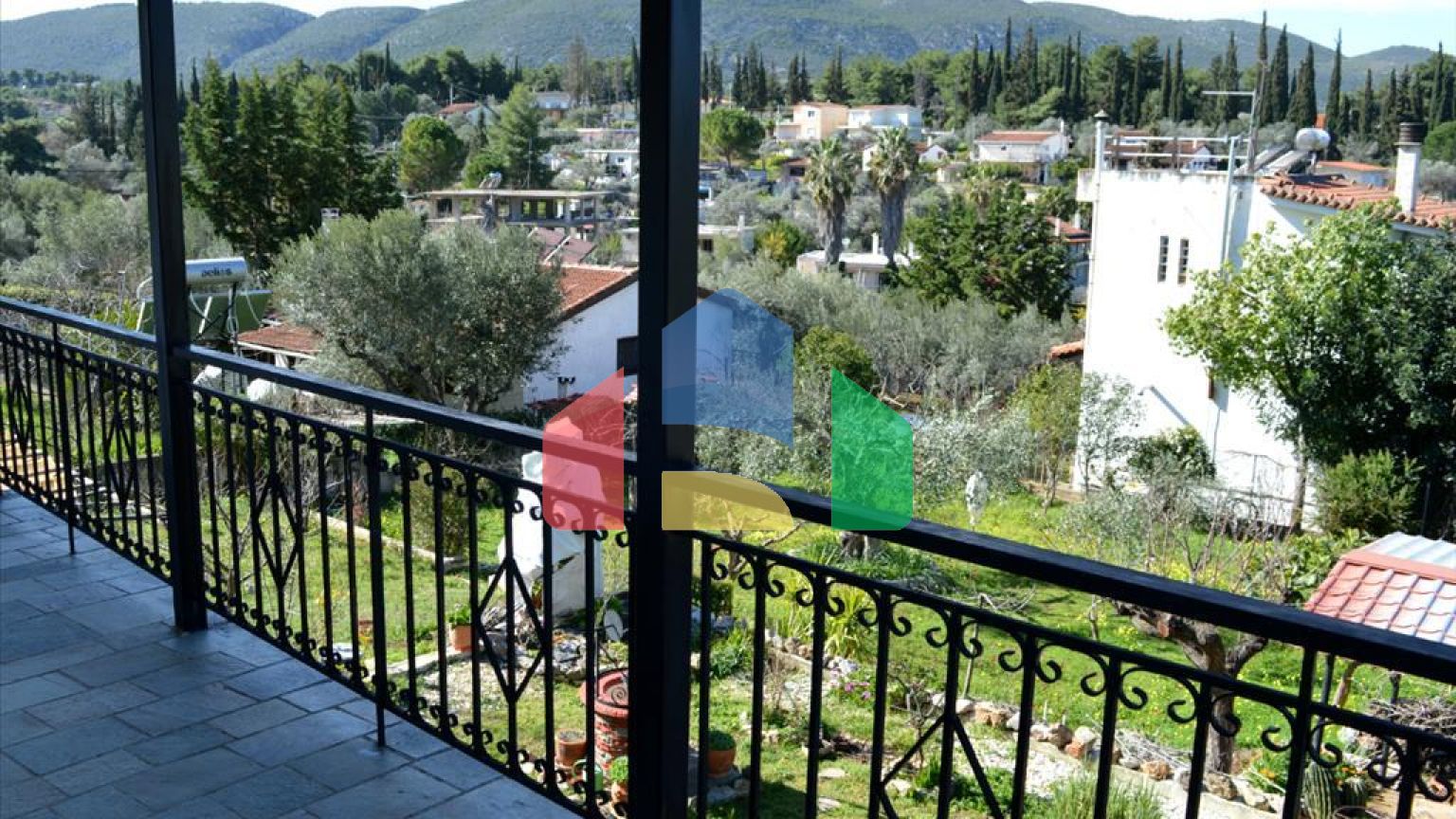 Продажа - Коттедж 150 m² в Аттике