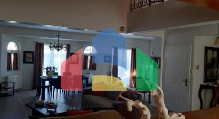 Продаж - Котедж 300 m² в Аттиці