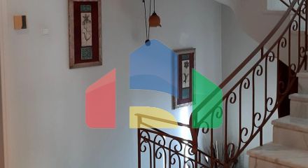 Продаж - Котедж 300 m² в Аттиці