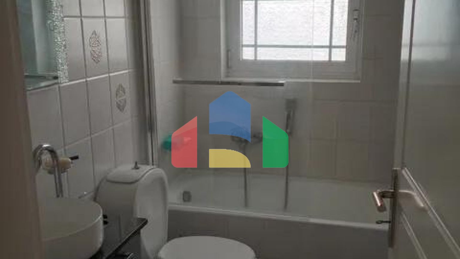 Продаж - Котедж 300 m² в Аттиці