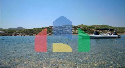 For Sale - Land 4400 m² in Attica