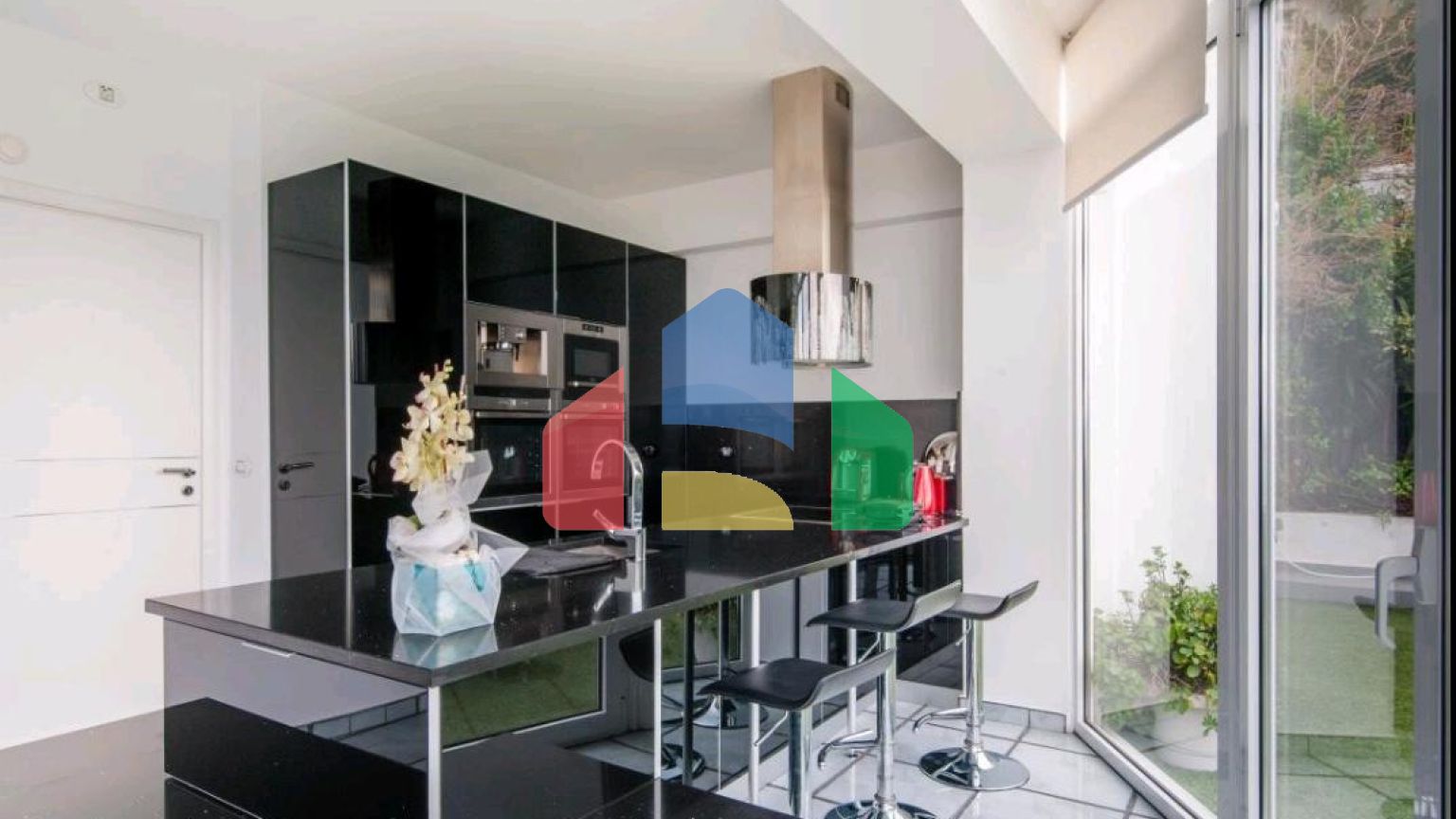 Продажа - Вилла 400 m² в Аттике