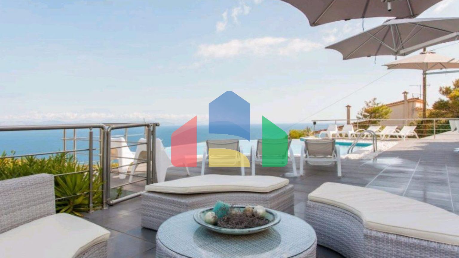 Продажа - Вилла 400 m² в Аттике