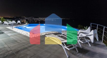 Продажа - Вилла 400 m² в Аттике Продажа - Вилла 400 m² в Аттике