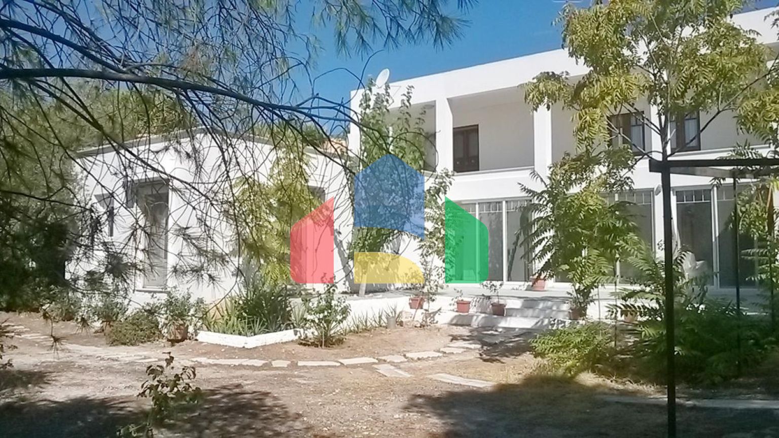 Продаж - Котедж 500 m² в Аттиці