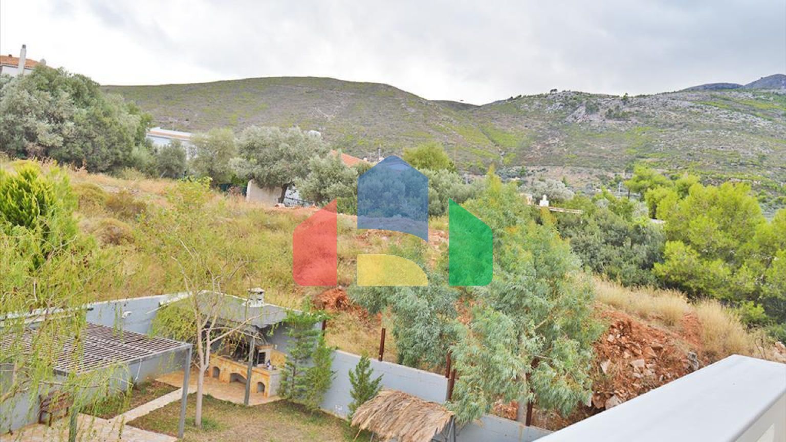 Продаж - Котедж 265 m² в Аттиці